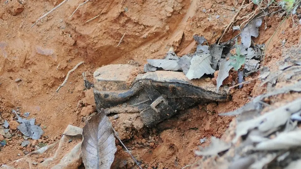 Fosa clandestina sale a la luz tras fuerte lluvia en Coahuila