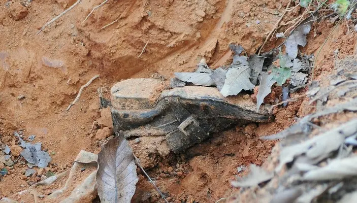 Fosa clandestina sale a la luz tras fuerte lluvia en Coahuila