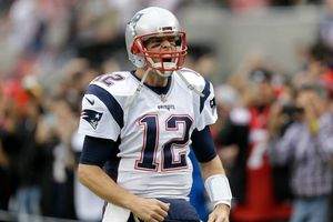 Brady alcanza victoria 200 al derrotar a Jets con Pats