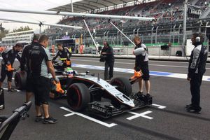 Checo registra el cuarto mejor tiempo en P1 del GP de México