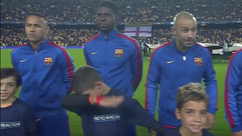 Niño se luce con 'dab' en himno de Champions