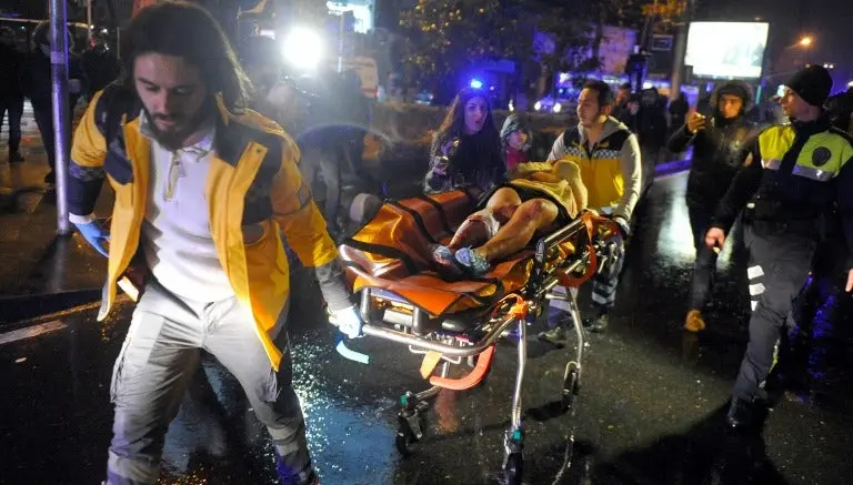 Ataque terrorista en bar de Turquía deja más de 35 muertos