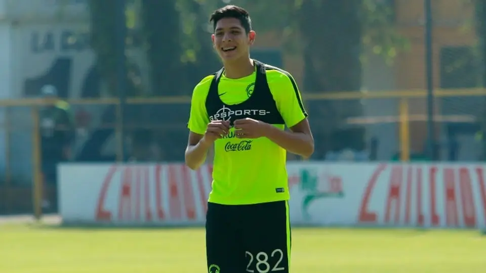 Edson Álvarez, ejemplo de sencillez en América