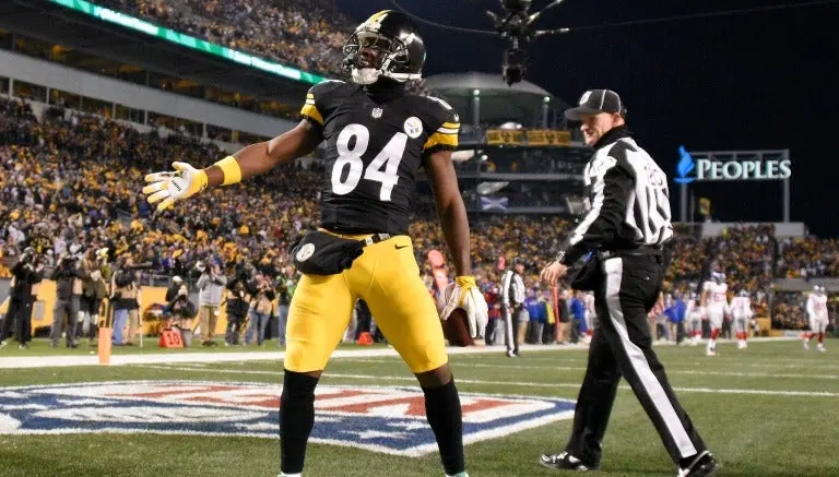 Steelers levantan la 'muralla de acero' y derrotan a Giants