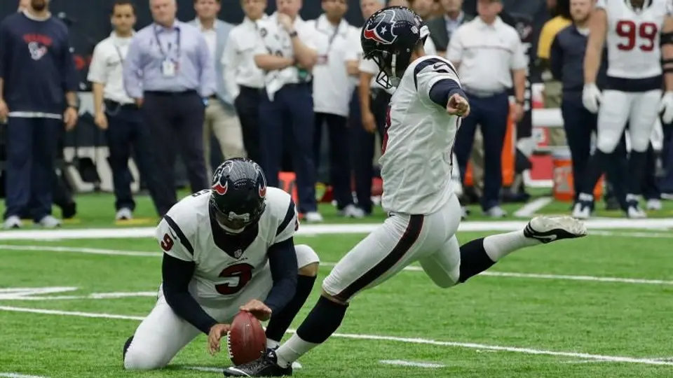 Elementos del FBI cuidarán a Raiders y Texans en México