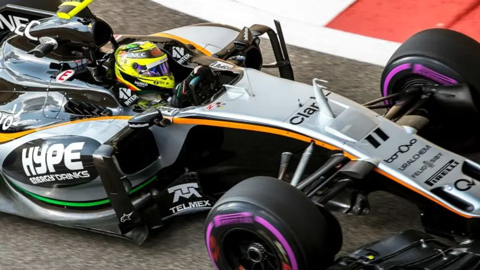 Checo Pérez, en Top 10 de P1 y P2 de GP Abu Dhabi