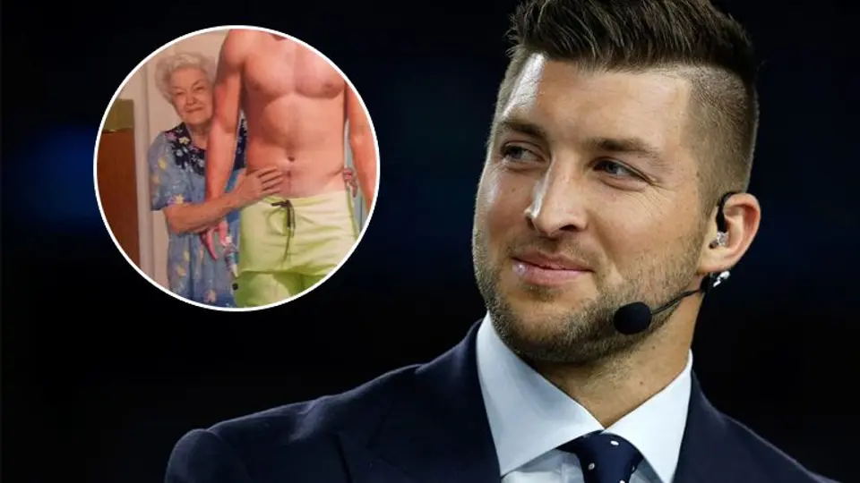 Tim Tebow sorprende a tierna fanática de 89 años
