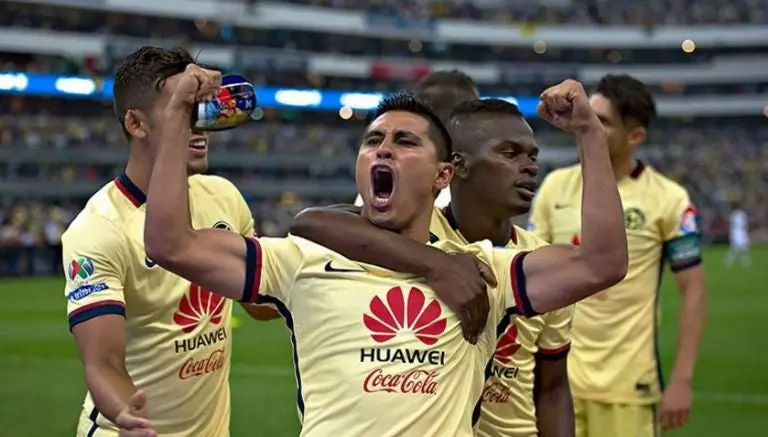 Espinilleras personalizadas, la nueva moda en la Liga MX