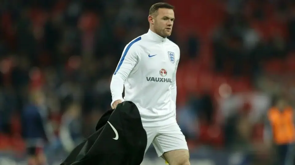 Filtran imágenes de la 'borrachera' de Rooney