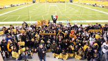 Cientos de mexicanos viajan para apoyar a Steelers vs Dallas