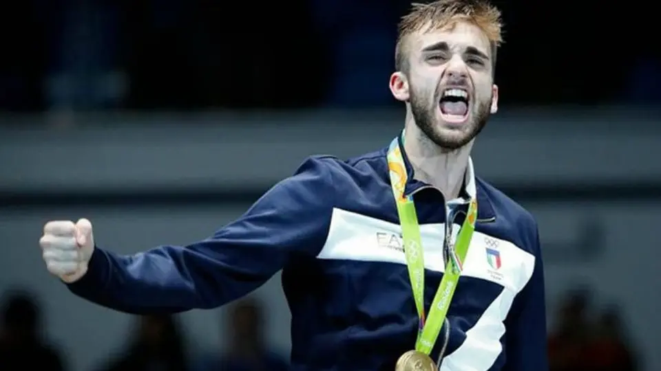 Esgrimista italiano sufre robo de medalla obtenida en Río 2016