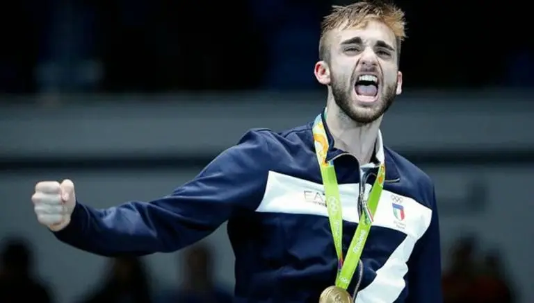 Esgrimista italiano sufre robo de medalla obtenida en Río 2016