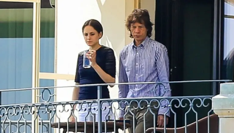 Mick Jagger se convierte en padre a los 73 años