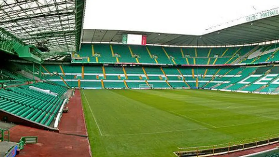 Niño recrea el Celtic Park en Minecraft