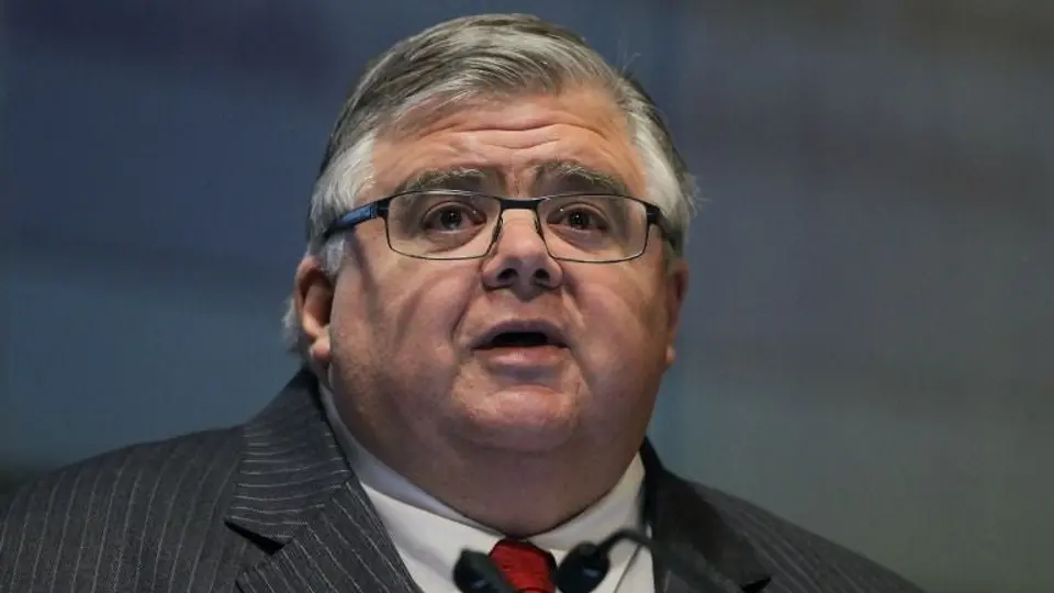 Agustín Carstens renuncia al Banco de México