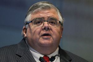 Agustín Carstens renuncia al Banco de México