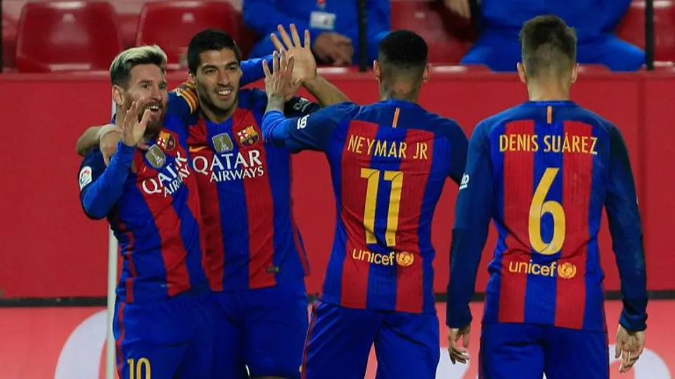 Barcelona sufre, pero se lleva la victoria frente al Sevilla