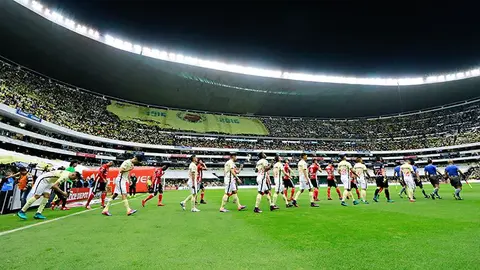 Himno del Centenario de América, ¿copia del Sevilla?