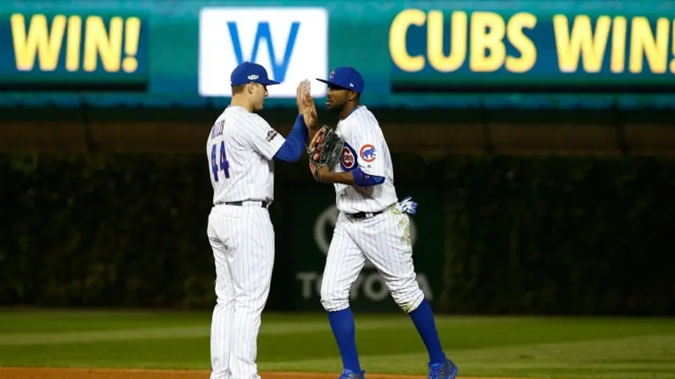 Cachorros vuelve a derrotar a Gigantes y pone 2-0 la Serie