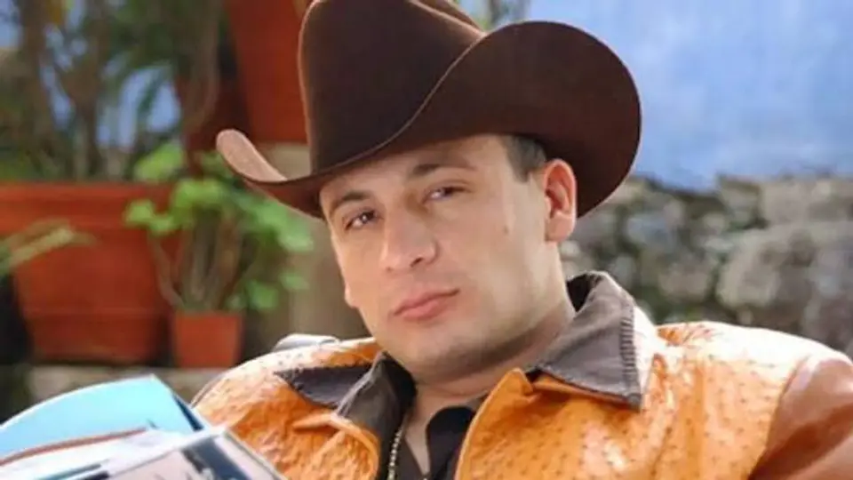 ¿Dónde ver “Valentín: La muerte del Gallo de Oro”? La serie que revive el asesinato del cantante tras 20 años
