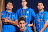 ¡De lujo! Chivas presenta jersey en homenaje a sus 120 años de historia
