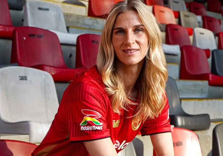 Sofia Jakobsson durante su presentación como jugadora de Toluca para el Clausura 2026 | X: @TolucaFemenil
