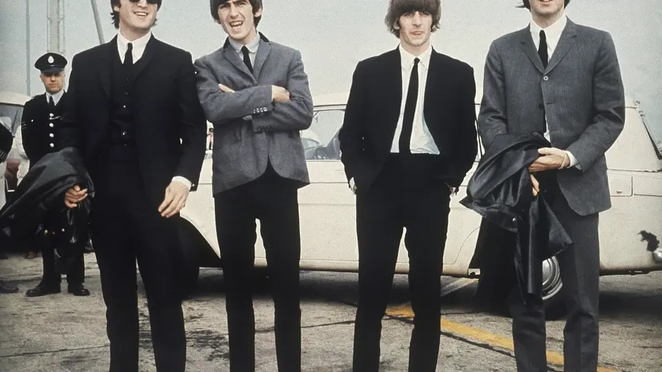 Revelan primeras imágenes de las películas de The Beatles: así lucen John, Paul, George y Ringo