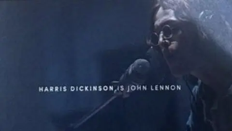 Harris Dickinson interpretará a John Lennon. / X