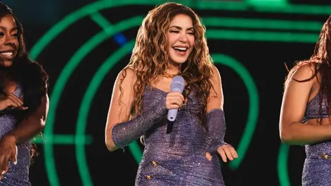 La versión comenzó a ganar tracción tras la difusión de un supuesto flyer. / @shakira