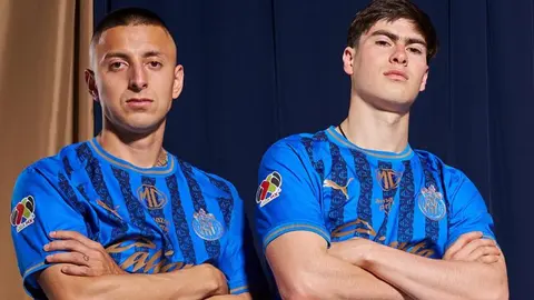 Nuevo jersey de Chivas