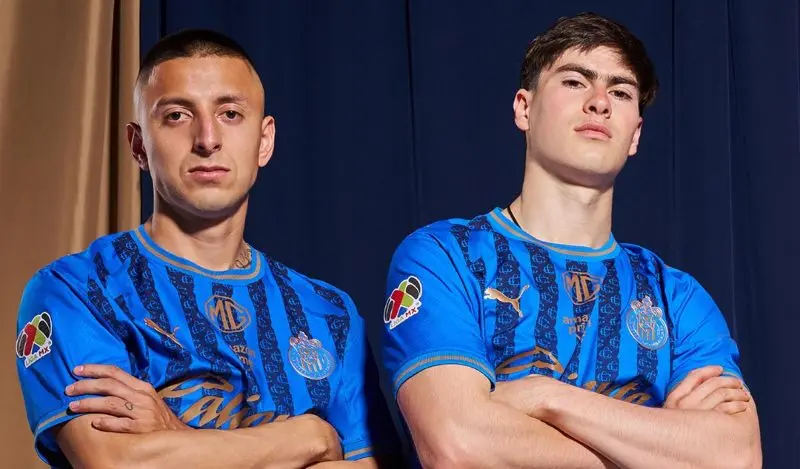 Nuevo jersey de Chivas