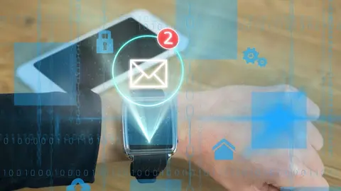 Los correos maliciosos por lo regular llegan por la noche / FREEPIK