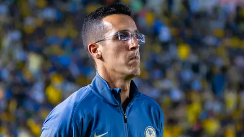 Paulo Víctor, auxiliar de Jardine en América | IMAGO7