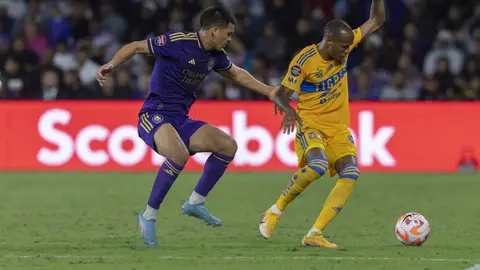 César Araújo con Orlando City I MEXSPORT