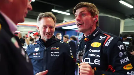Christian Horner visita a la FIA y reaviva rumores sobre su regreso a la F1