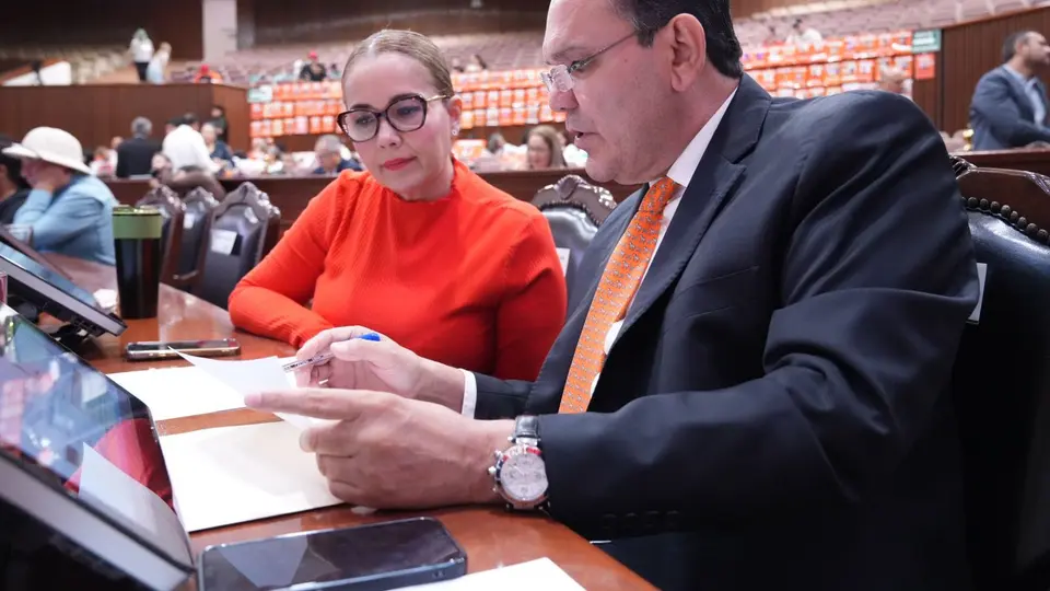Elizabeth Montoya y Sergio Torres pertenecen al partido de Movimiento Ciudadano / FB: @sergiotorresfelix