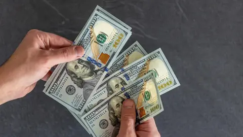 Recuerda que el tipo de cambio puede variar dependiendo el banco / FREEPIK