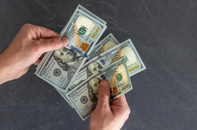 Recuerda que el tipo de cambio puede variar dependiendo el banco / FREEPIK