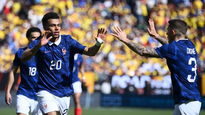 Désiré Doué en celebración en el partido amistoso de Francia contra Colombia | AP