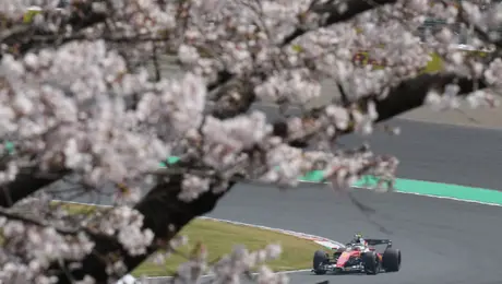 Lewis Hamilton espera cambios en la normativa, pero no es optimista