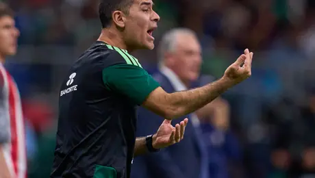 Rafa Márquez molesto por los abucheos de la afición a la Selección Mexicana