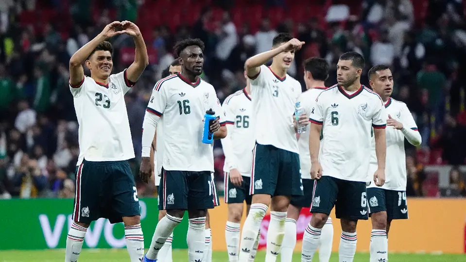Selección Mexicana, en el Estadio Azteca, tras el empate ante Portugal | IMAGO7
