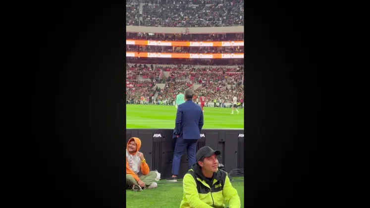 Afición Estalla contra Rafael Puente Jr. en Estadio Azteca