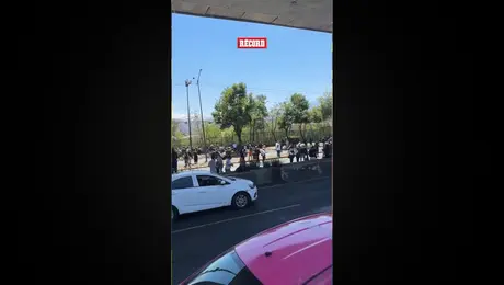 Ya hay bloqueos en Periférico sur en dirección al Estadio Banorte