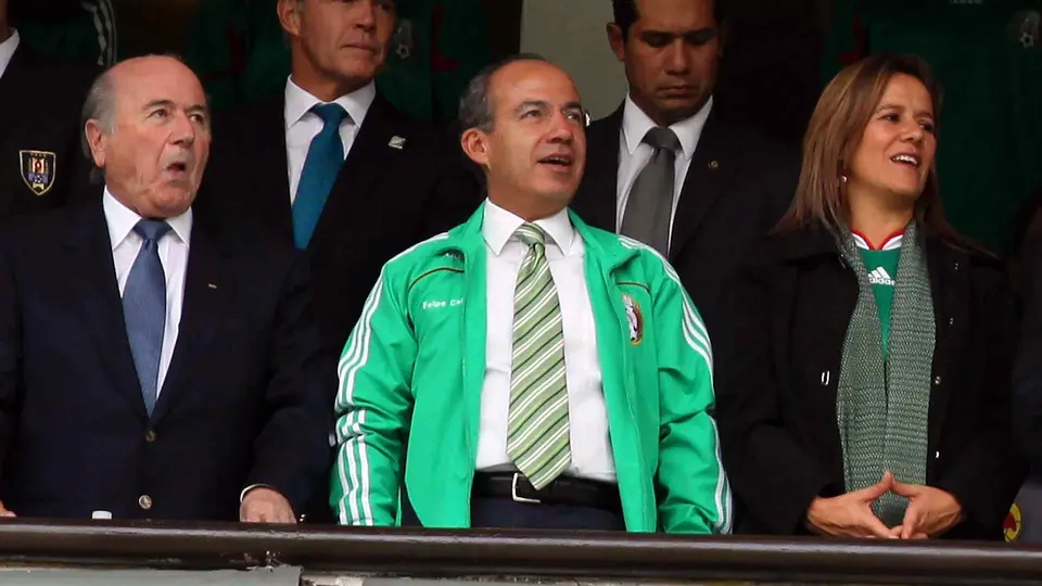 Calderón en el Himno Nacional Mexicano de la Final del Mundial Sub-17 | MexSport