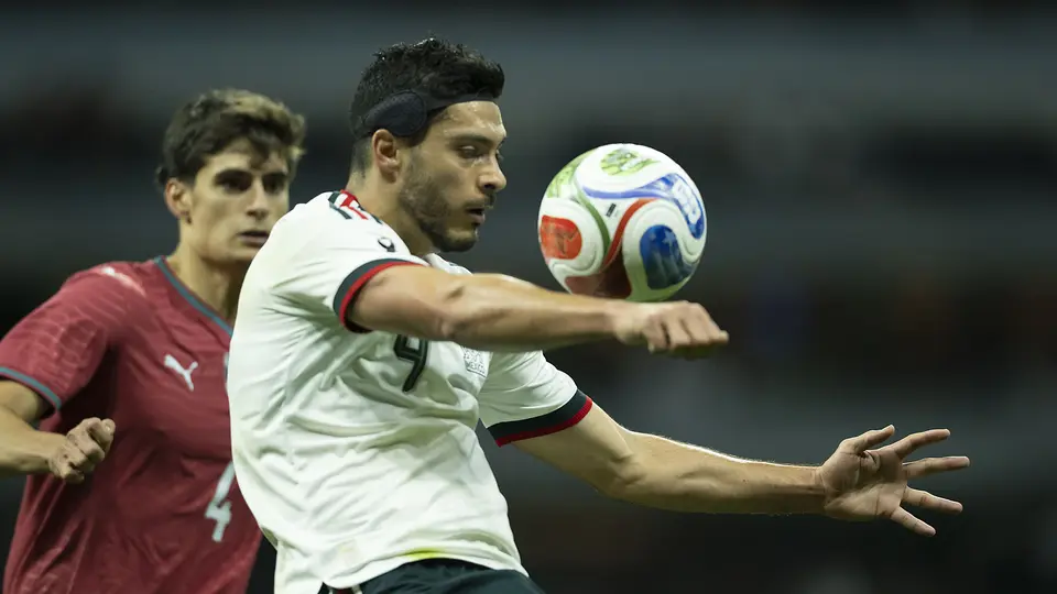 Raúl Jiménez no ha logrado marcar diferencia | Imago7