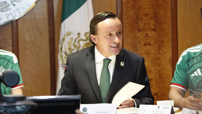 Mikel Arriola continúa con su trabajo rumbo a la Copa del Mundo | FMF