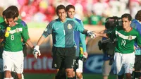 A 43 días: la semana convulsa de Oswaldo Sánchez, previo al debut del Tri en Alemania 2006, por la muerte de su padre
