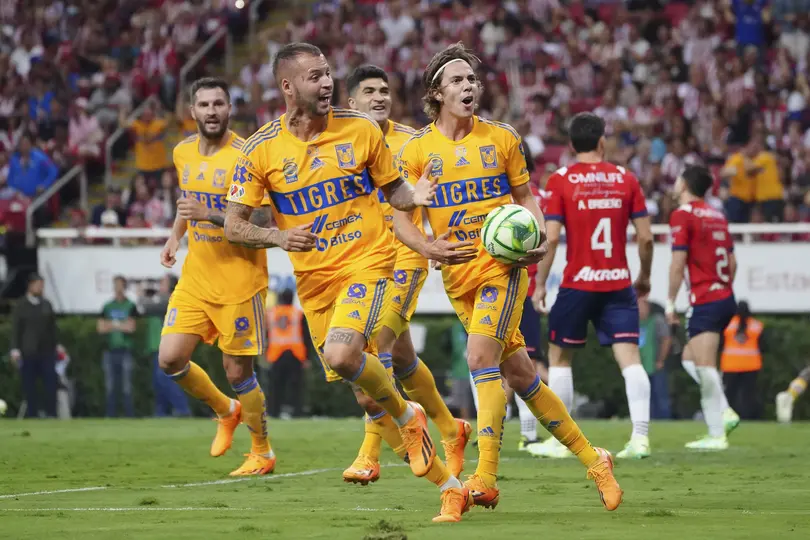 Jugadores de Tigres celebran ante Chivas en la Final del Clausura 2023 de la Liga MX | IMAGO 7