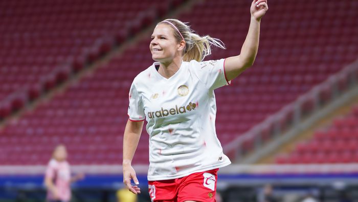 Eugénie Le Sommer en celebración con Toluca en el Clausura 2026 de la Liga MX Femenil | IMAGO 7